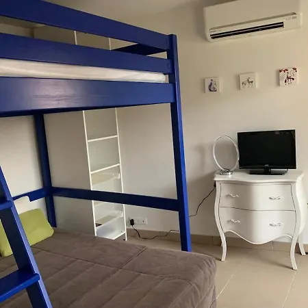 House With Your Feet In The Water, Between Forest And - Agay *