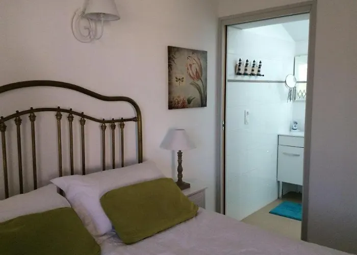 Apartment House With Your Feet In The Water, Between Forest And - Agay Saint-Raphaël