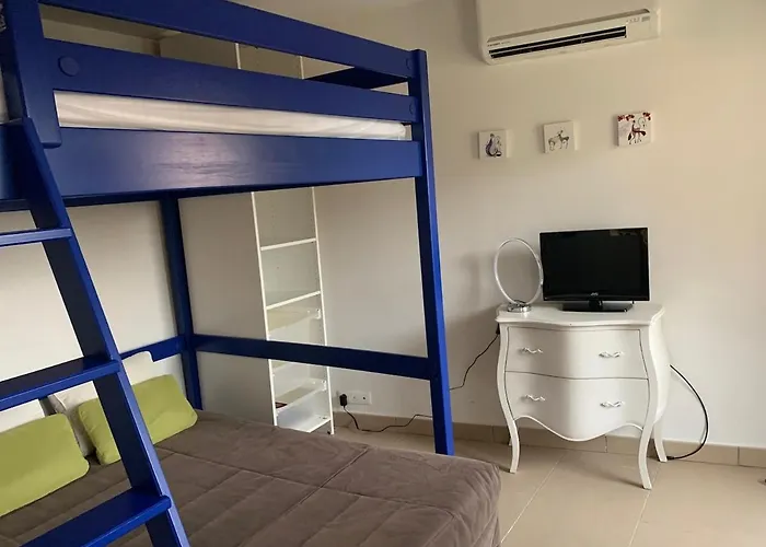 House With Your Feet In The Water, Between Forest And - Agay *